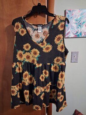Heimish USA Sunflower Tank Top Size XL